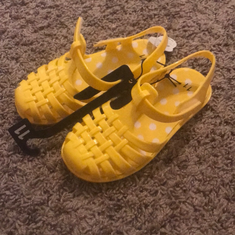 Jelly sandals!